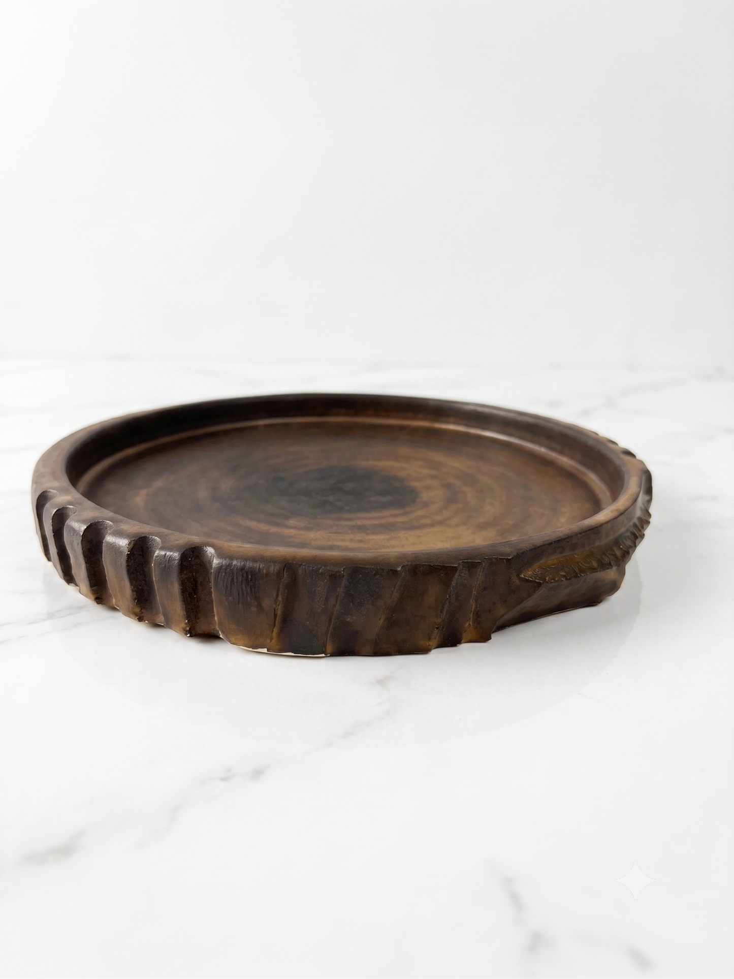 Gold glazed Decorative Plate