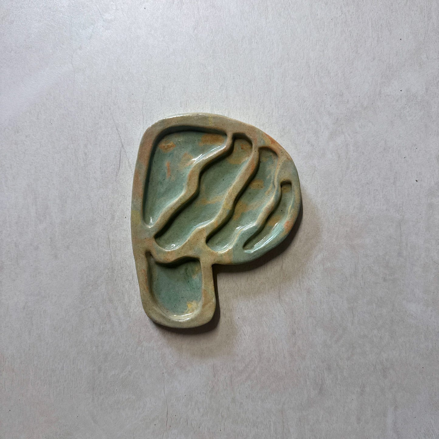 P Monogram Palette
